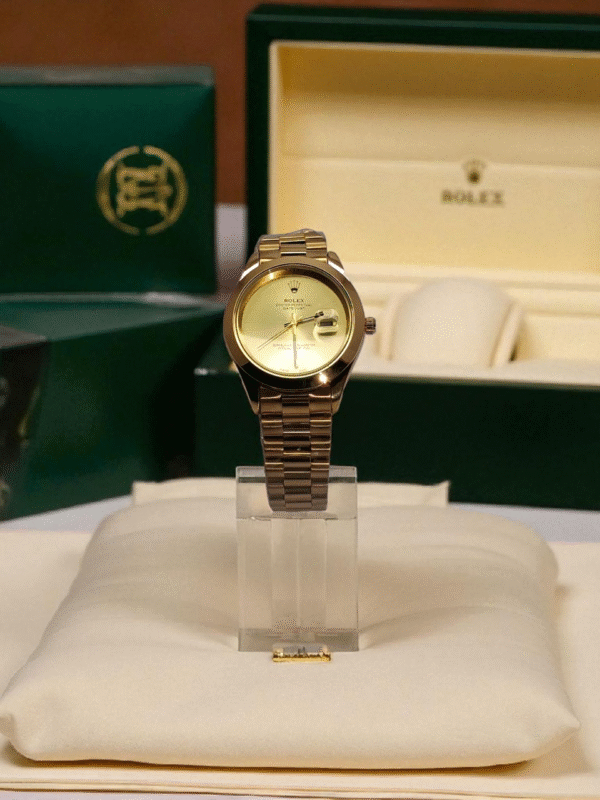 Gold Rolex Oyster Perpetual Datejust